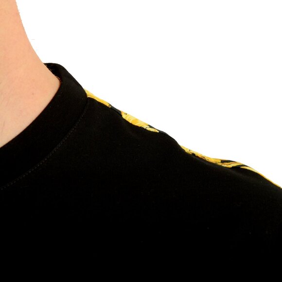 Versace Men's Barocco Pride Print Multi-Color Short Sleeve T-Shirt US 2XL IT 56 - Picture 4 of 6